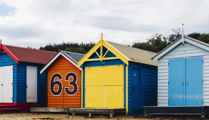 Weymouth Day Tours – Stunning beach, perfect sand!   